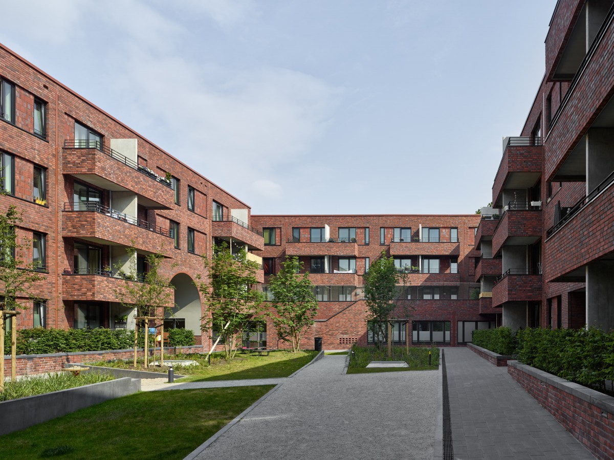 Wohnhof Winterlindenweg Pergolenviertel Winking Froh